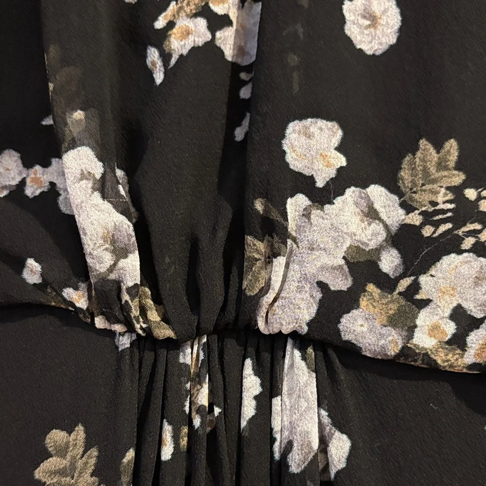 Vince Floral-print Round-neck Silk-crepe Dress